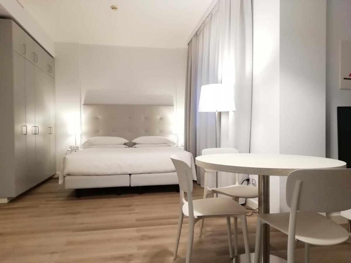 Delta Hotel Apartments San Donato Milanese Exteriör bild