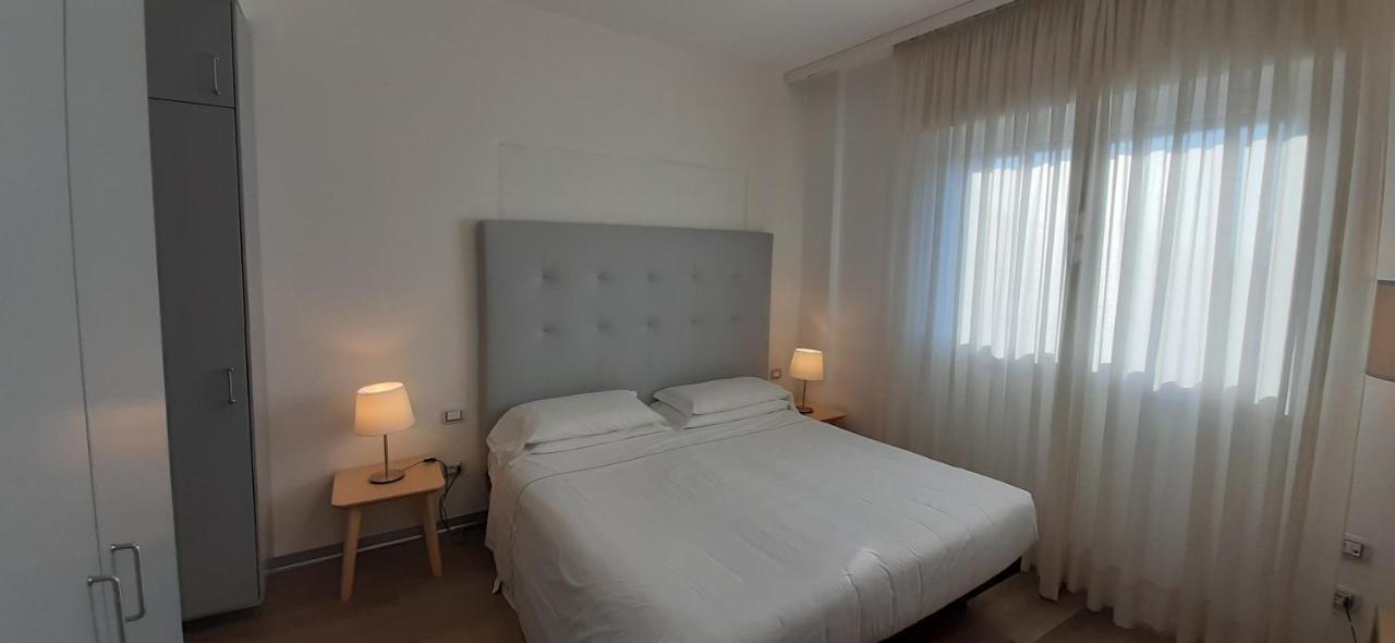 Delta Hotel Apartments San Donato Milanese Exteriör bild